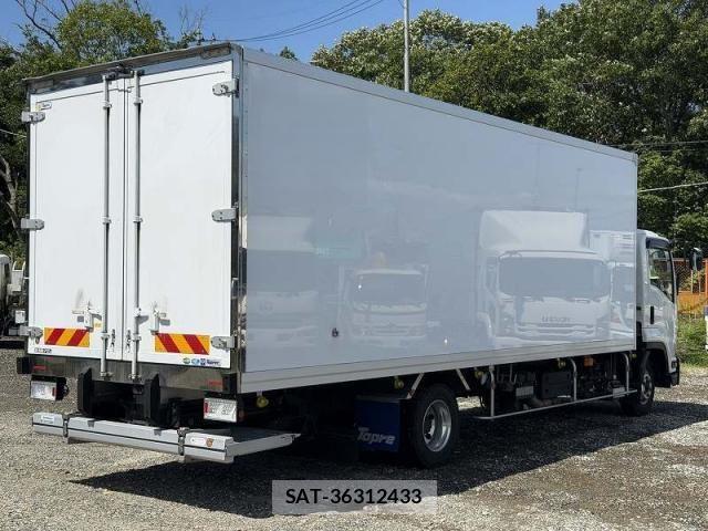 Isuzu FORWARD 2023-06 7902633-5