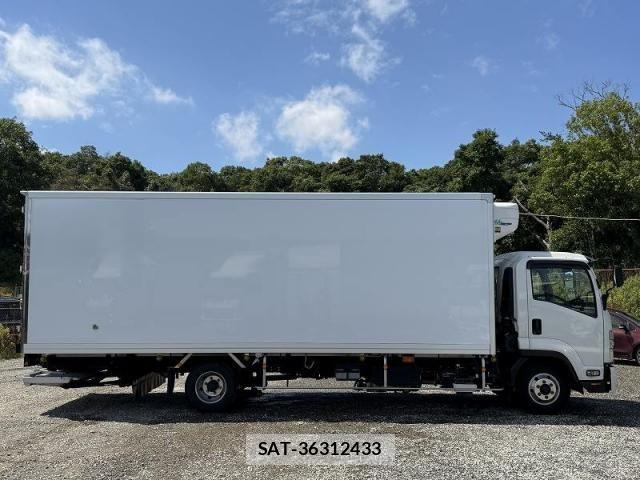 Isuzu FORWARD 2023-06 7902633-6