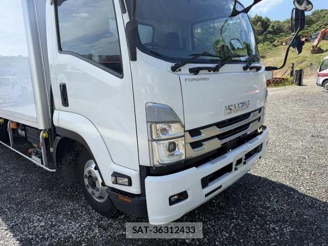 Isuzu FORWARD 2023-06 7902633-8