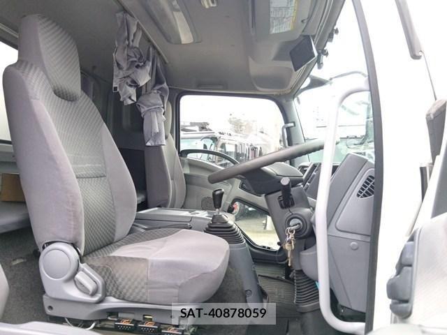 Isuzu FORWARD 2015-08 7902639-13