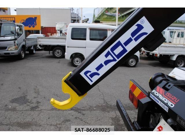 Isuzu FORWARD 2010-04 7902638-17