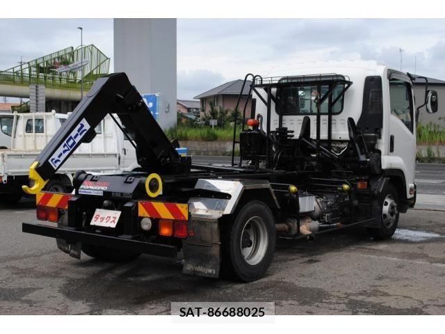 Isuzu FORWARD 2010-04 7902638-20