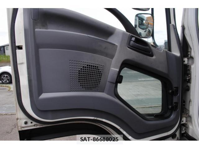 Isuzu FORWARD 2010-04 7902638-25
