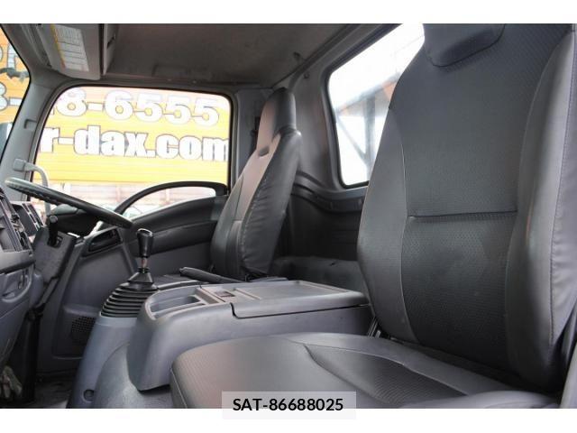 Isuzu FORWARD 2010-04 7902638-29