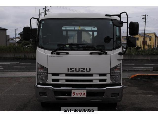 Isuzu FORWARD 2010-04 7902638-3