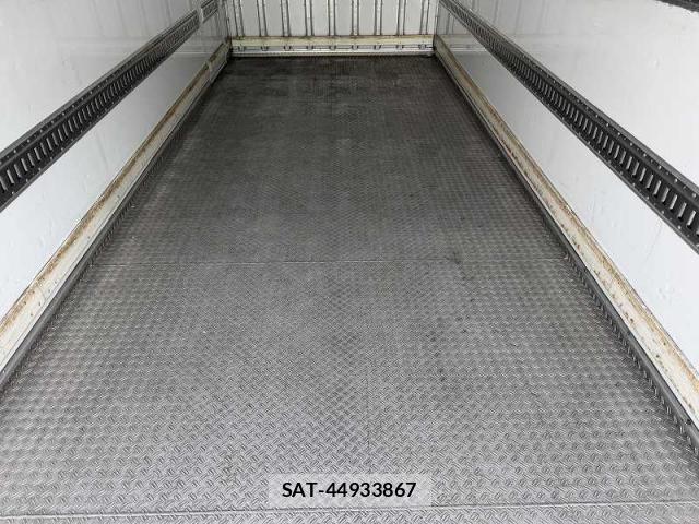 Isuzu FORWARD 2021-06 7902635-29