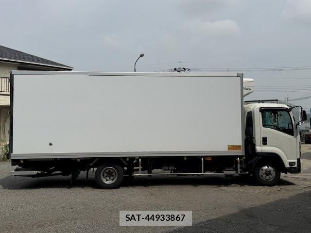 Isuzu FORWARD 2021-06 7902635-6
