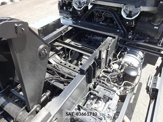 Isuzu FORWARD 2026-05 7902632-15