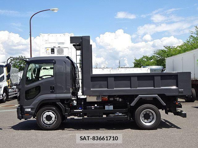 Isuzu FORWARD 2026-05 7902632-3