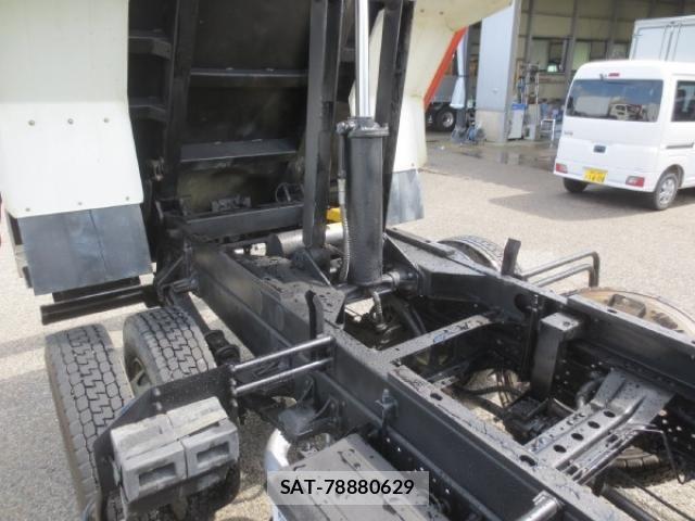 Isuzu FORWARD 2017-07 7961744-14