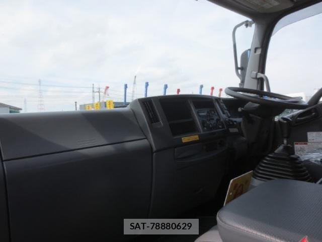 Isuzu FORWARD 2017-07 7961744-16