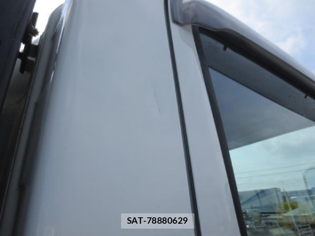 Isuzu FORWARD 2017-07 7961744-19