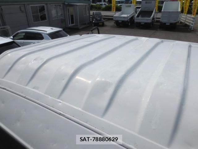 Isuzu FORWARD 2017-07 7961744-24