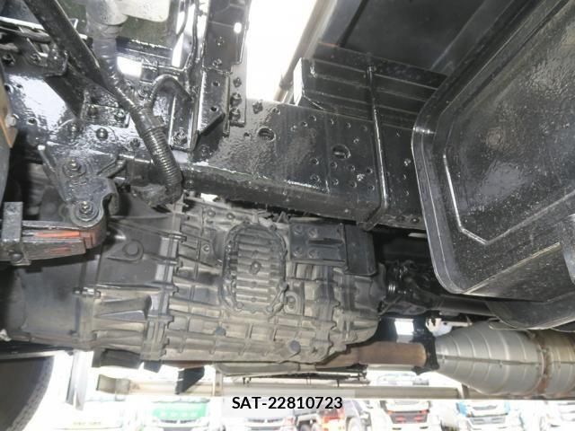 Isuzu FORWARD 2014-11 7961740-22