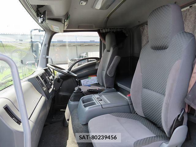 Isuzu FORWARD 2014-02 7961748-22