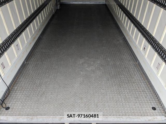 Isuzu FORWARD 2018-03 7961732-15