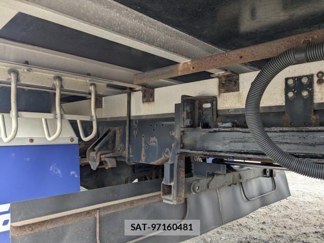 Isuzu FORWARD 2018-03 7961732-25
