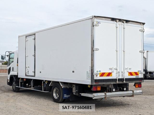Isuzu FORWARD 2018-03 7961732-3