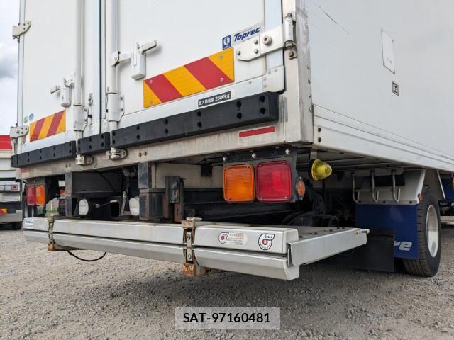 Isuzu FORWARD 2018-03 7961732-6