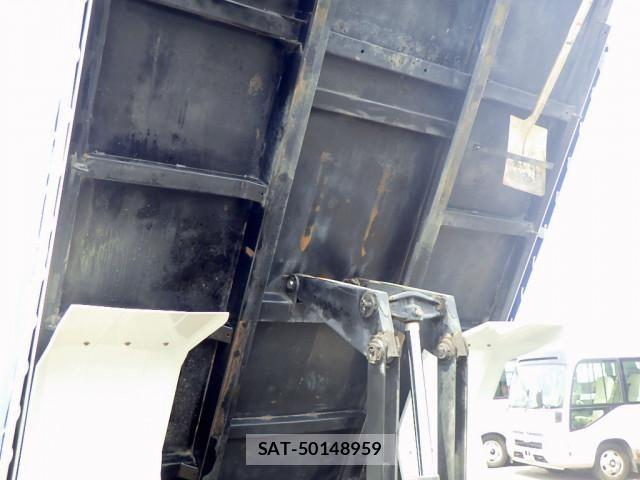 Isuzu FORWARD 2017-08 7961741-13