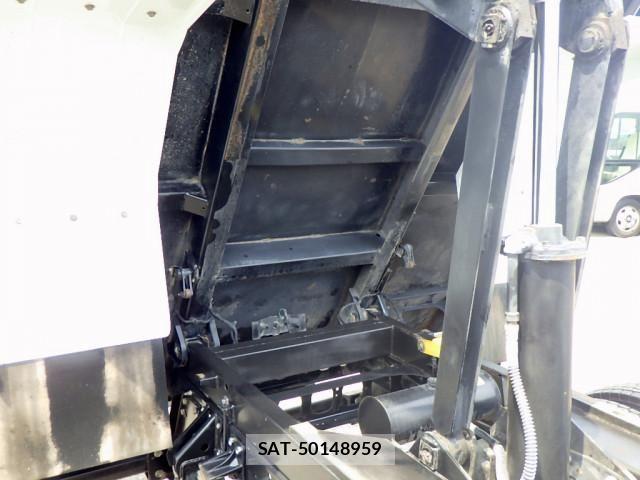 Isuzu FORWARD 2017-08 7961741-14