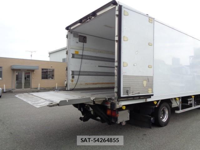 Isuzu FORWARD 2017-02 7961749-9
