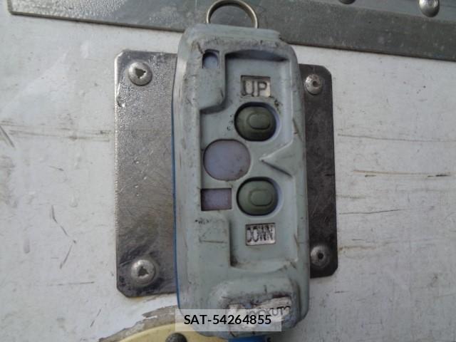 Isuzu FORWARD 2017-02 7961749-13