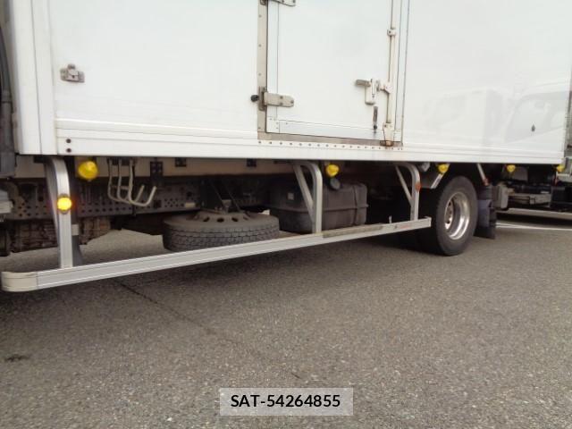 Isuzu FORWARD 2017-02 7961749-18