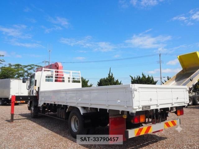 Isuzu FORWARD 2012-07 7961747-2