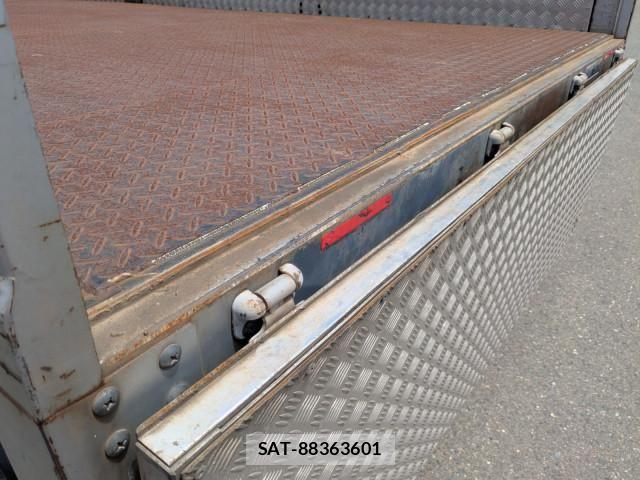 Isuzu FORWARD 2012-12 7961752-9