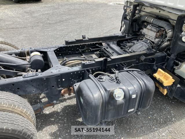 Isuzu FORWARD 2017-12 7961746-18