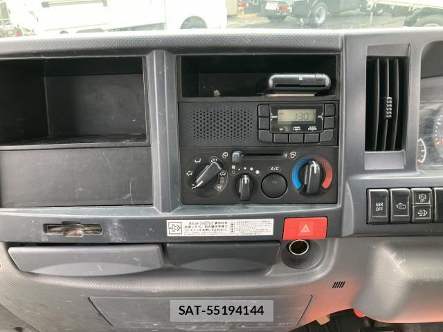 Isuzu FORWARD 2017-12 7961746-26