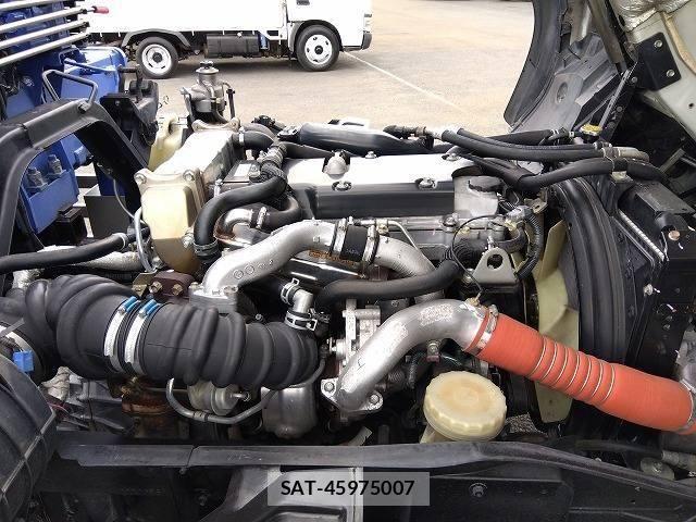 Isuzu FORWARD 2017-07 7961724-22