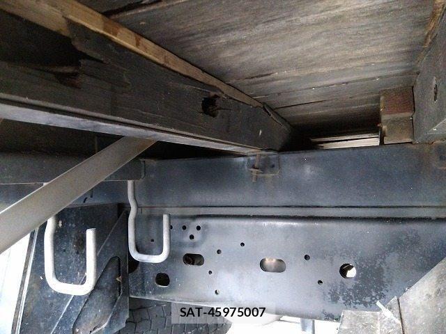 Isuzu FORWARD 2017-07 7961724-23