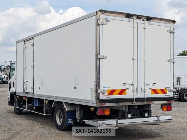 Isuzu FORWARD 2018-07 7961736-2