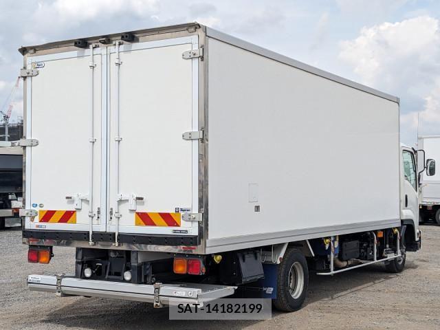 Isuzu FORWARD 2018-07 7961736-3