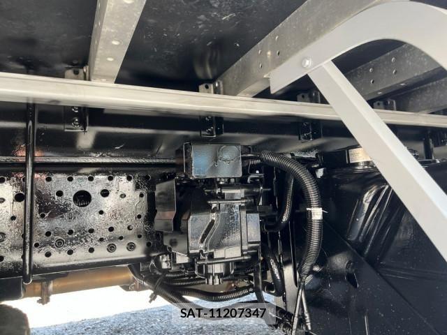 Isuzu FORWARD 2020-09 7961745-23