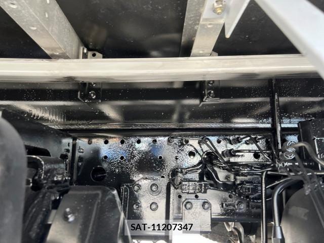 Isuzu FORWARD 2020-09 7961745-26