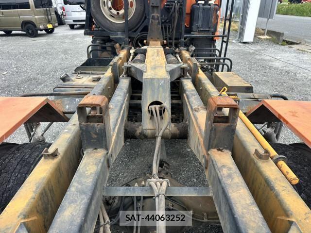 Isuzu FORWARD 2006-07 7961751-9
