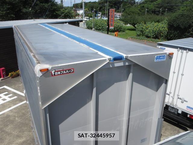 Isuzu FORWARD 2021-05 7979275-11