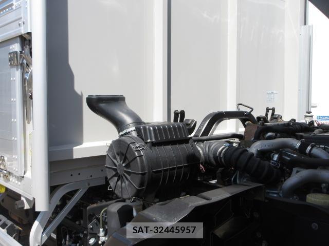 Isuzu FORWARD 2021-05 7979275-13