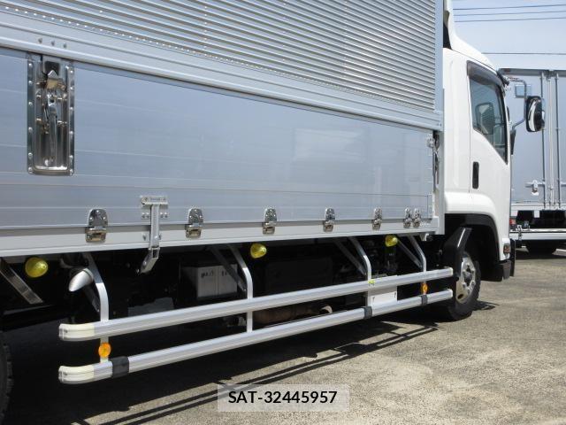 Isuzu FORWARD 2021-05 7979275-16