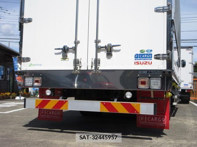 Isuzu FORWARD 2021-05 7979275-21