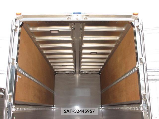 Isuzu FORWARD 2021-05 7979275-22