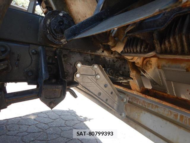 Isuzu FORWARD 2005-03 7979283-24