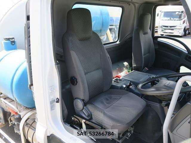 Isuzu FORWARD 2018-07 7979278-12