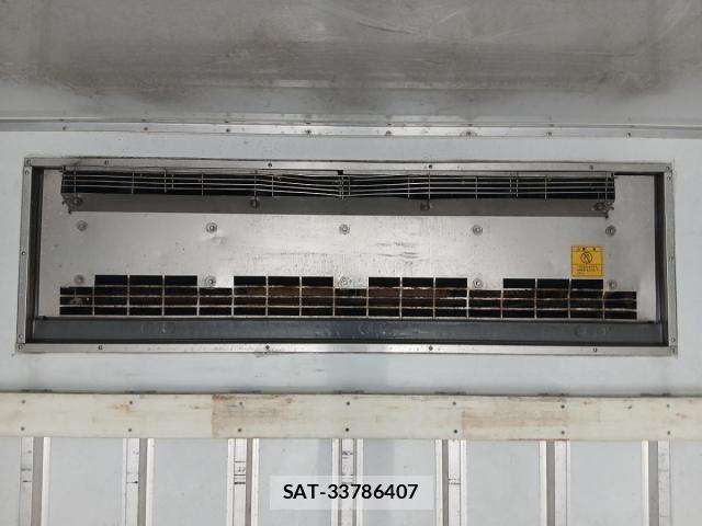 Isuzu FORWARD 2016-12 7979281-28