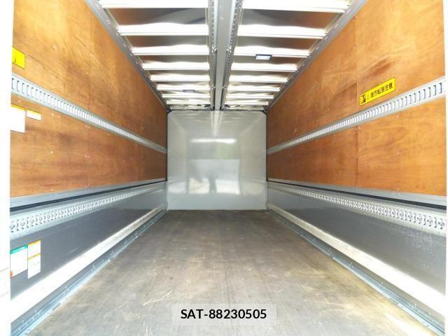 Isuzu FORWARD 2024-11 8035655-10