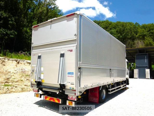 Isuzu FORWARD 2024-11 8035655-3