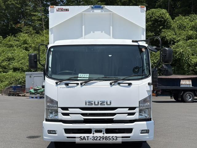 Isuzu FORWARD 2017-02 8035658-1
